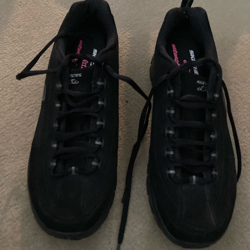 Sketchers Elite womens sneakers